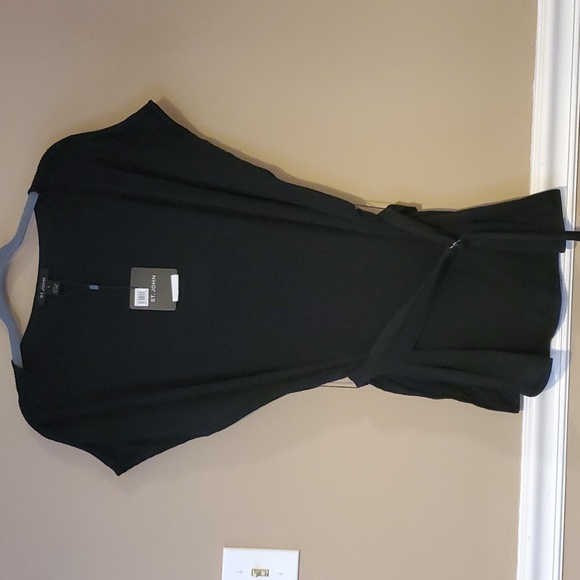 St John Belted Plisse Textured Jersey Tunic Top In Caviar Size S NWT'S - Picture 3 of 13